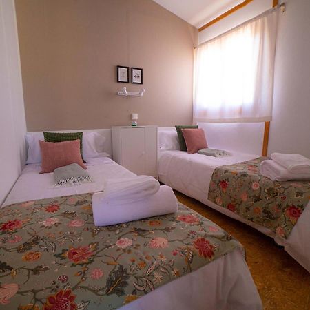 Las Casitas De Guadamur Bilik gambar