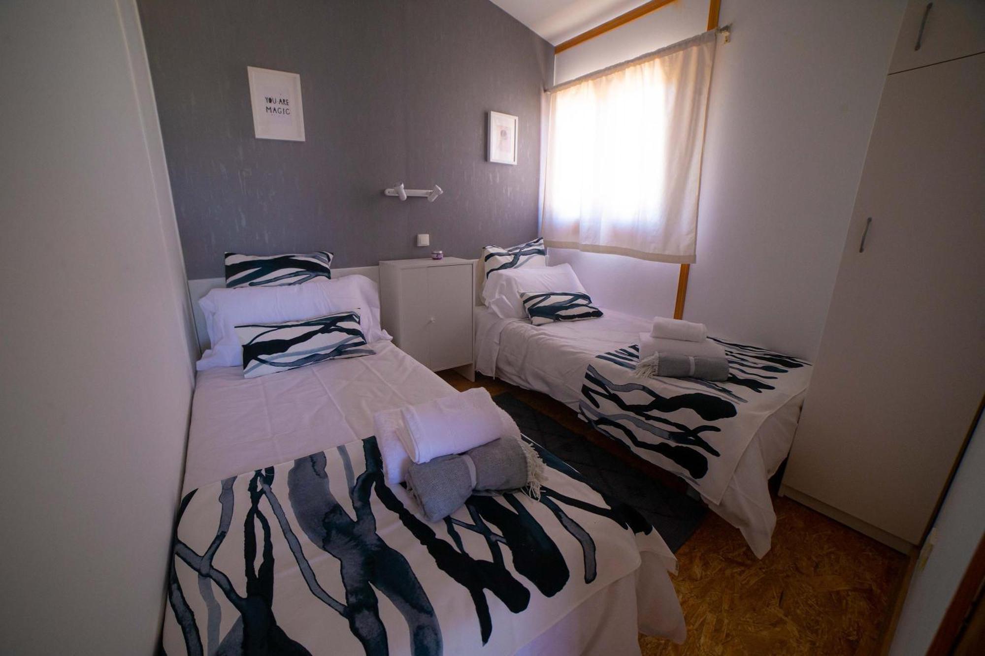 Las Casitas De Guadamur Bilik gambar